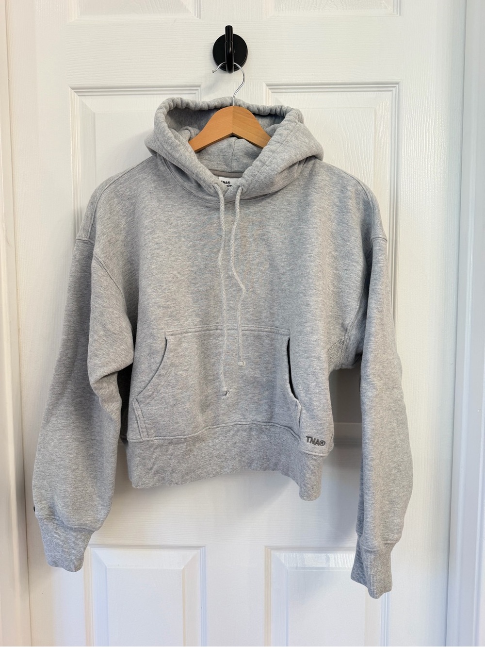 Aritzia TNA Gray Cropped Hoodie Sweatshirt -